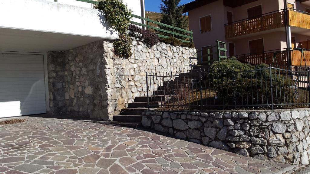 Pra De Dort Casa Vacanze Molveno Exteriör bild