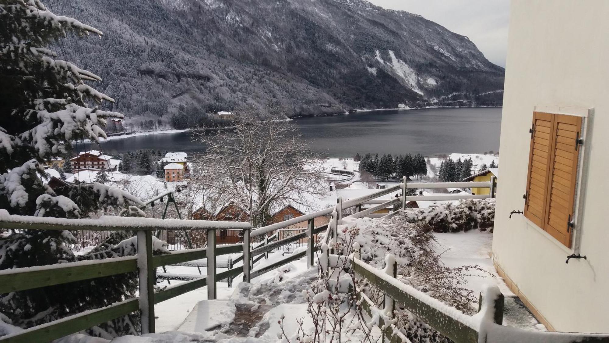 Pra De Dort Casa Vacanze Molveno Exteriör bild