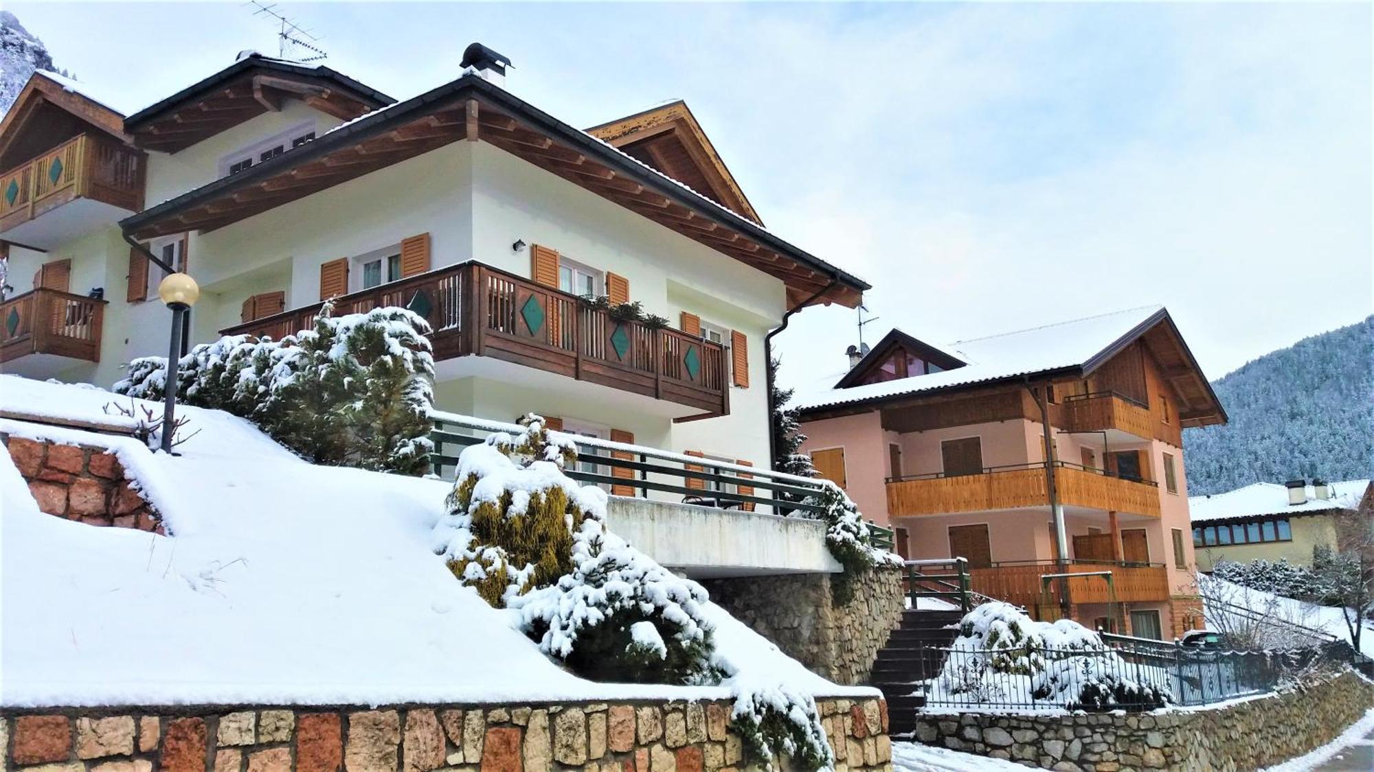 Pra De Dort Casa Vacanze Molveno Exteriör bild