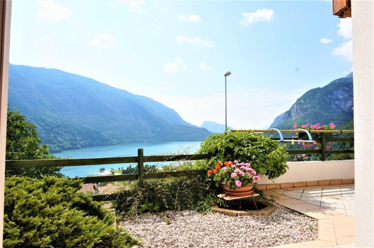 Pra De Dort Casa Vacanze Molveno Exteriör bild