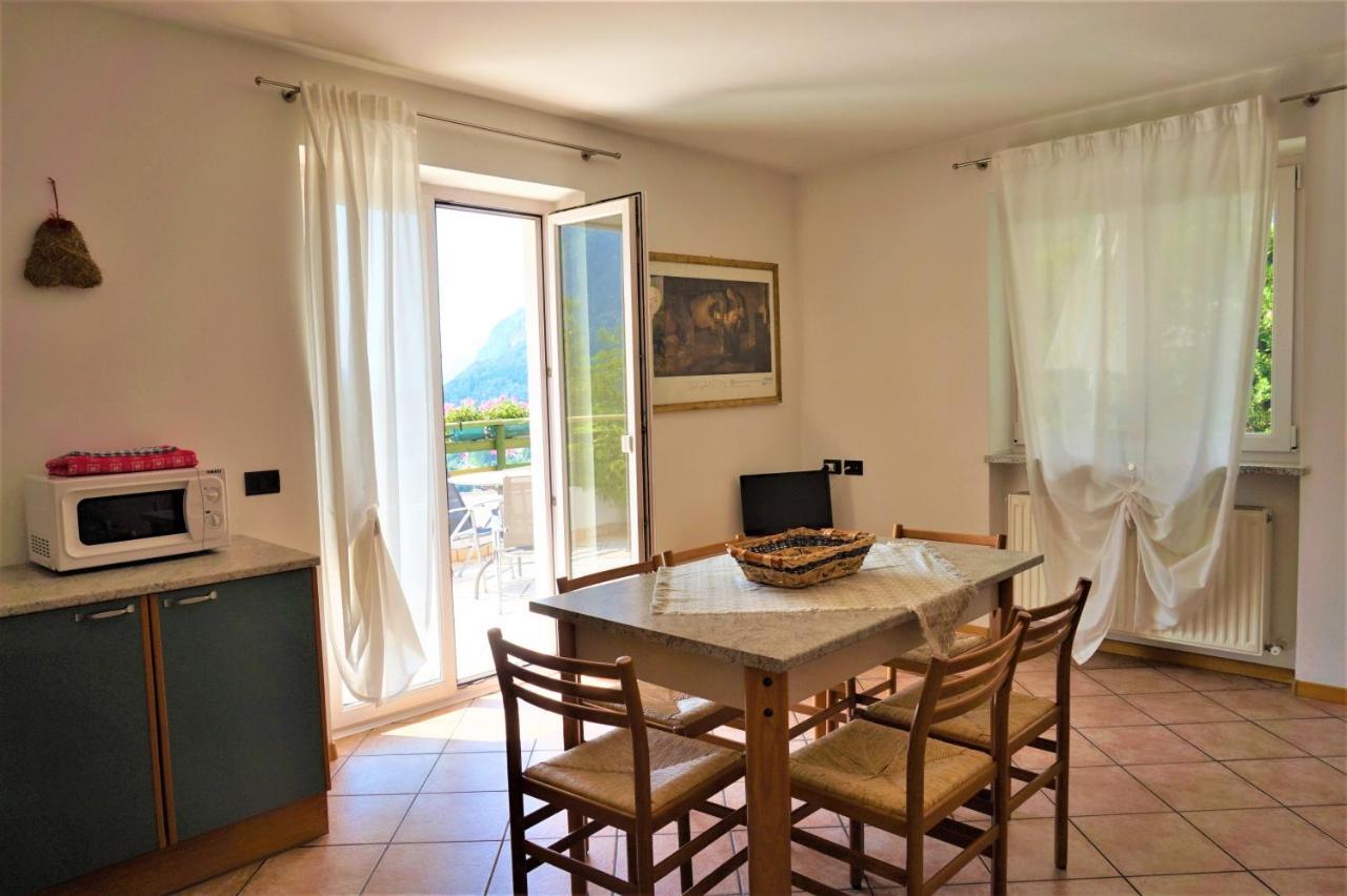 Pra De Dort Casa Vacanze Molveno Exteriör bild