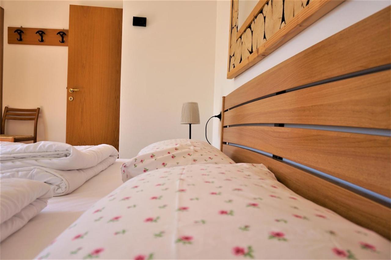 Pra De Dort Casa Vacanze Molveno Exteriör bild